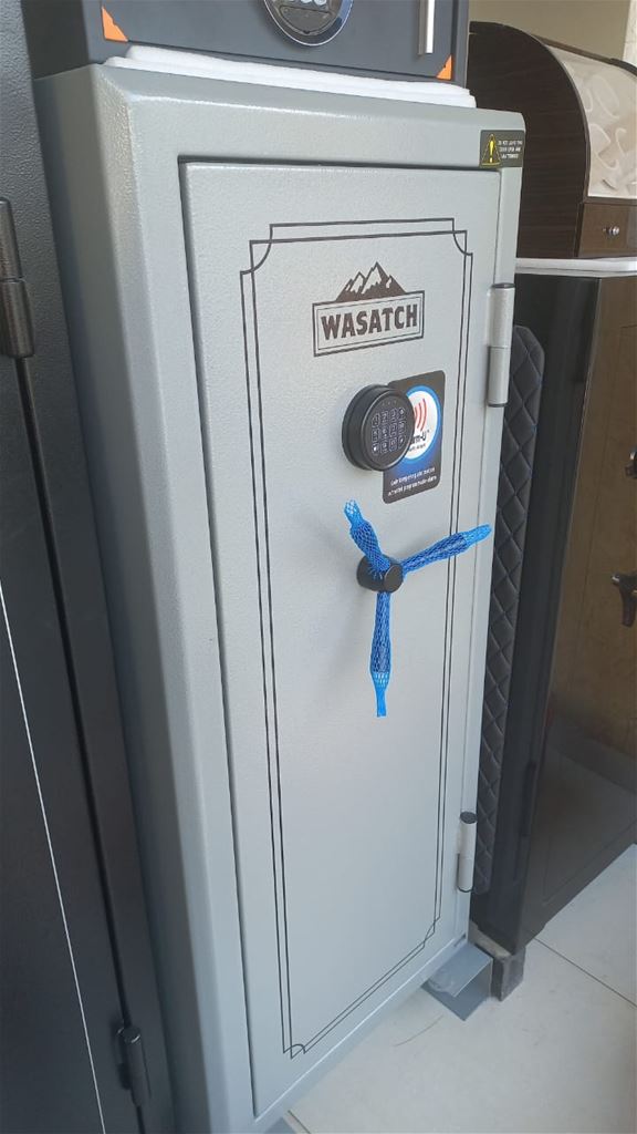 W-24 gunsafe